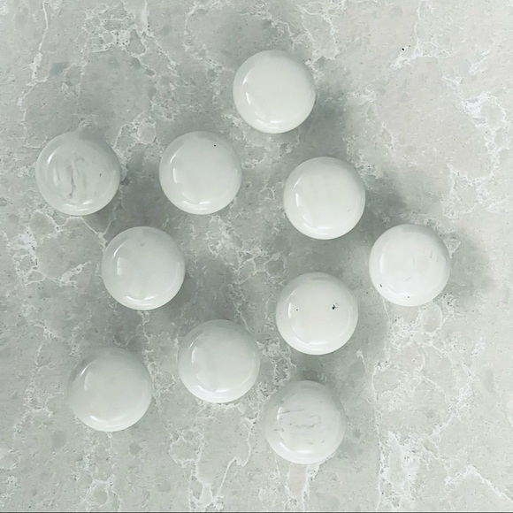 10 White Porcelain, Round Door Knobs (Plus Package of Screws) - Picture 3 of 8